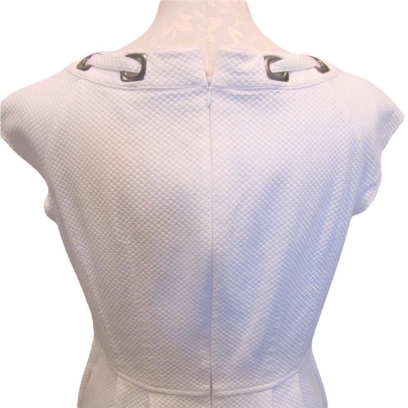 🌺NANETTE LEPORE White Workaholic Dress w/ Pockets Size 0-Silver Chunk Chainlink🌺 - Picture 4 of 8